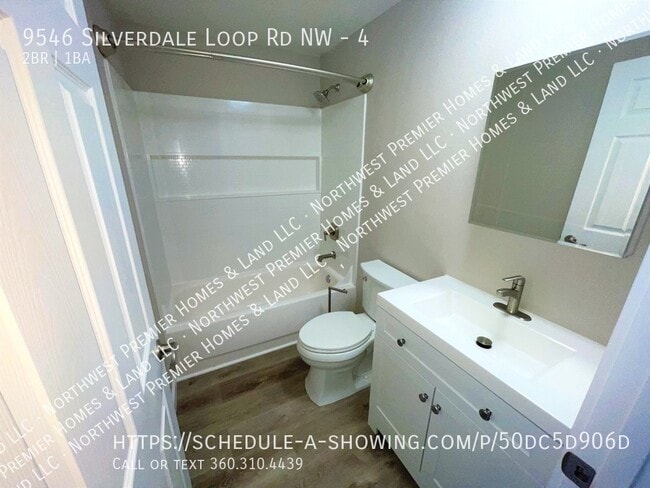 Building Photo - 9546 Silverdale Loop Rd NW