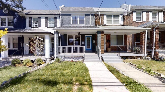 Photo - 12 Hawaii Ave NE Townhome