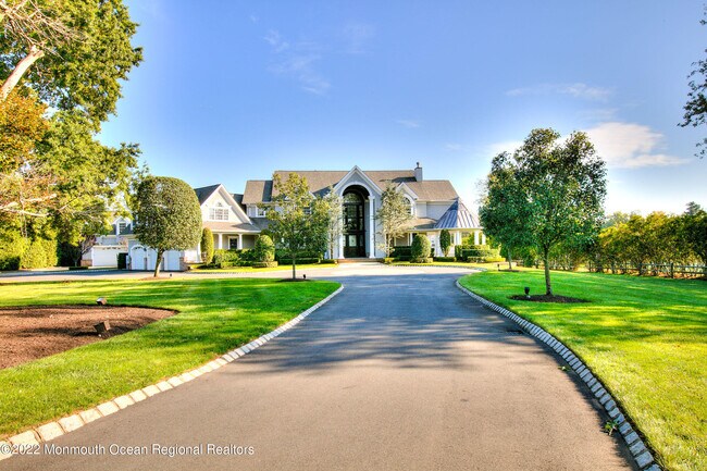 Foto del edificio - 43 Oakes Rd