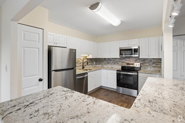 Interior Photo - Chestnut Hill South