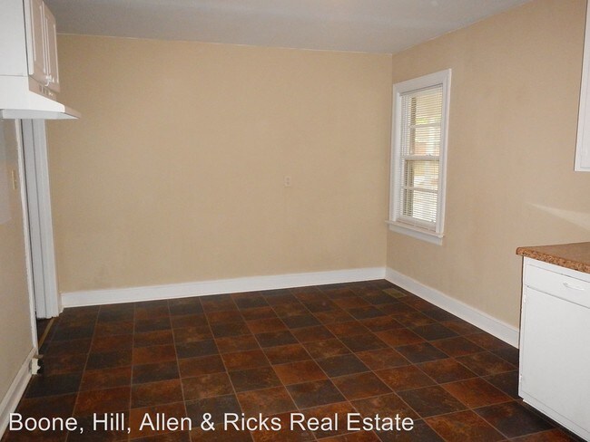 Foto del edificio - 3 br, 1 bath House - 1816 Rosewood Ave