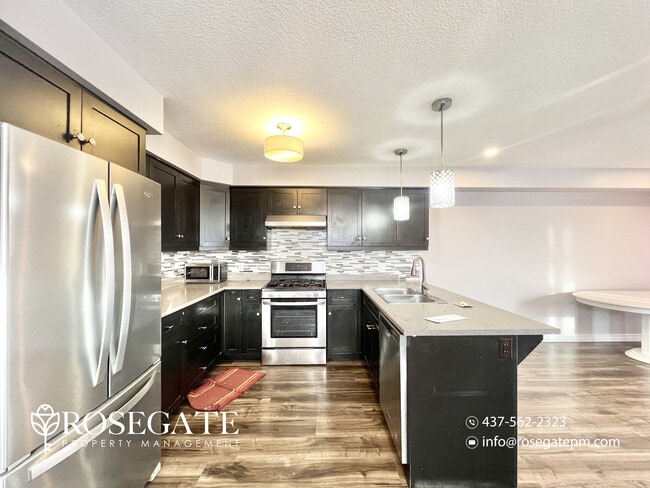 Building Photo - Spacious Main-Level Living with All Utilities Included in Woodstock