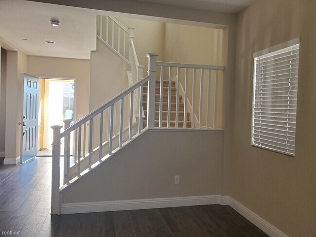 Foto del edificio - 4 br, 2.5 bath House - 36386 Straightaway Dr.
