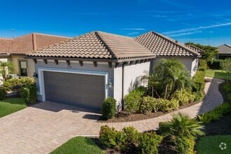 Building Photo - 8720 Bellussi Dr