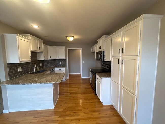 Building Photo - Your Early Christmas present has arrived!