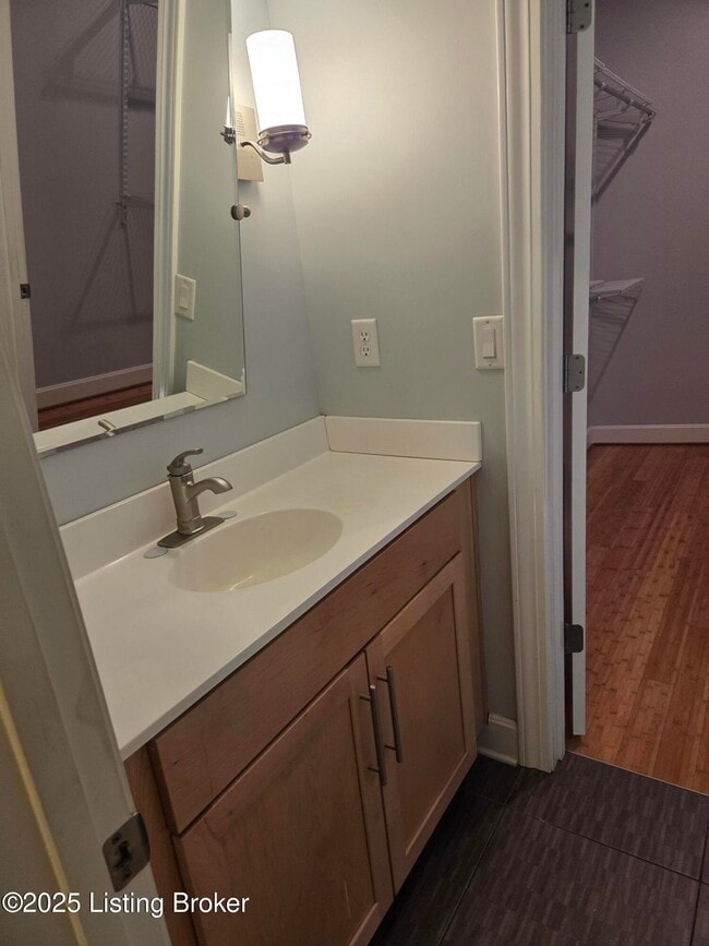 Building Photo - 1216 Bardstown Rd