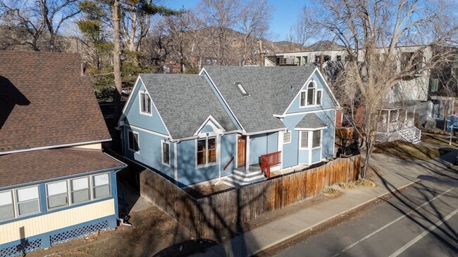 3-bedroom home in Central Boulder - 3-bedroom home in Central Boulder