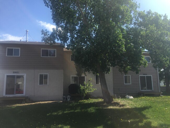 Building Photo - 8907-8102 102 Ave