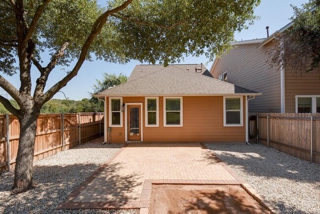 Building Photo - 1209 Salem Park Ct