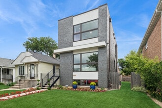 Building Photo - 2731 N 75th Ave