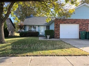 Building Photo - 914 Terrace Ct