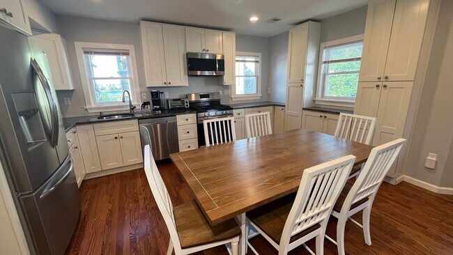 Foto del edificio - 32b Abbott Ave