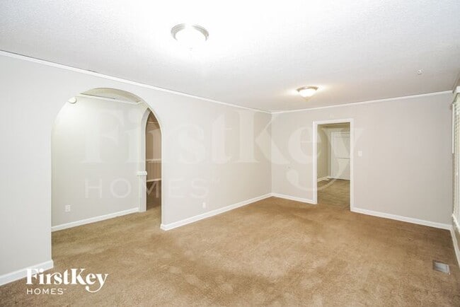 Building Photo - 9441 Bethel Rd