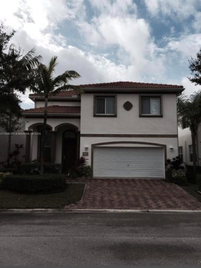 Building Photo - 1309 Alicante Ct
