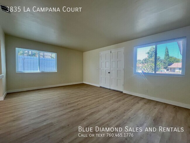 Building Photo - 3835 La Campana Ct