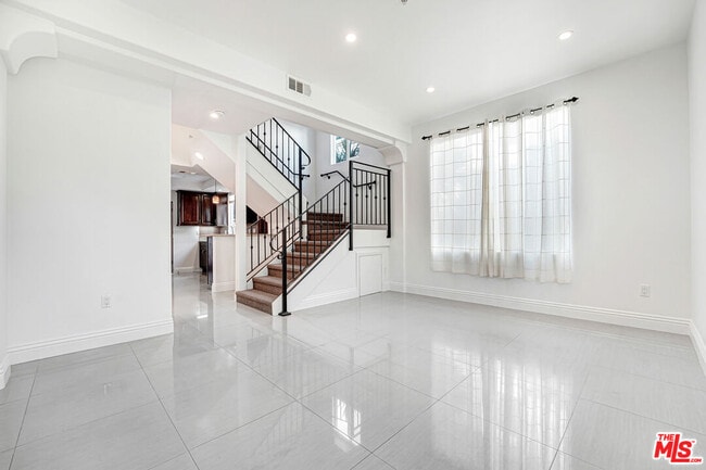 Foto del edificio - 1834 Euclid St