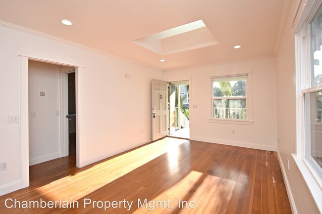 Building Photo - 510 N Tremont St