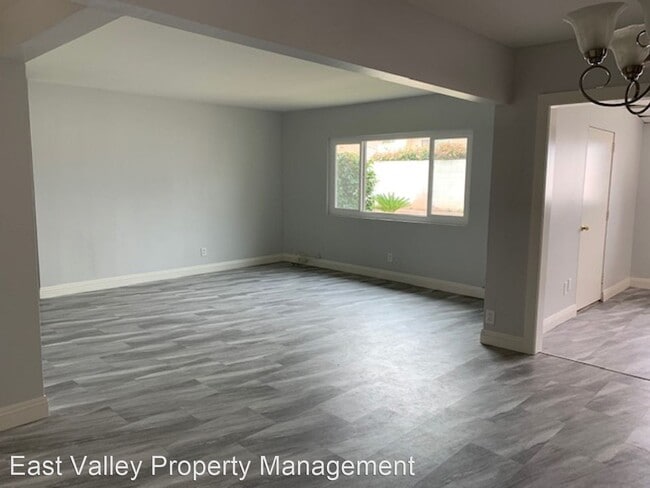 Building Photo - 4 br, 2 bath House - 1828 Evelyn Circle