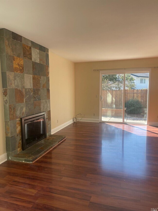 Building Photo - 2570 Alford Ct