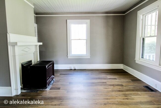 Building Photo - Reidsville Cozy 4 Bedroom | 1 Bathroom Ava...