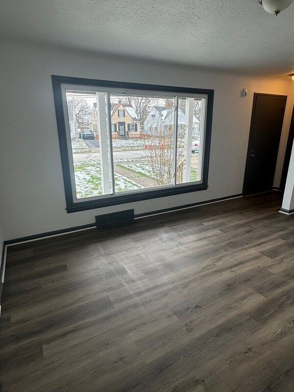Building Photo - 13531 Cranwood Dr