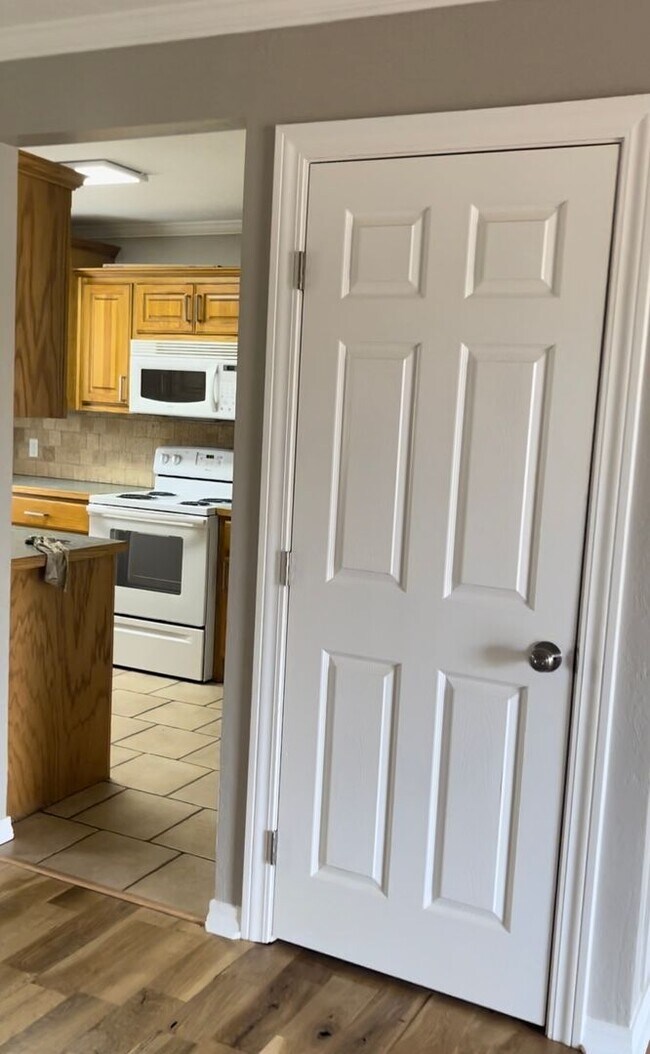 Foto del edificio - 3 Bedroom, 2 Bath- House in Ada