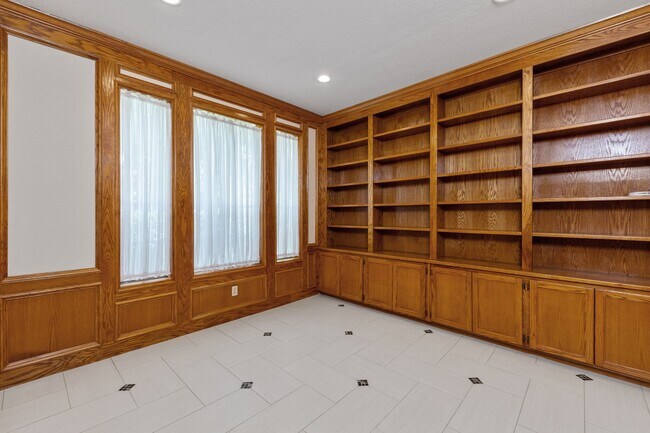 Foto del edificio - 3902 Misty Morn Ln