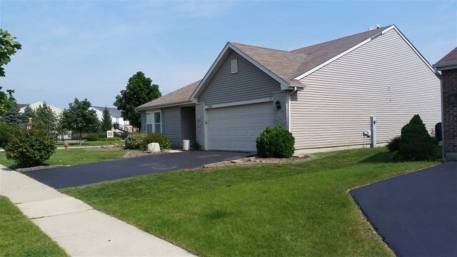 Building Photo - 756 Glen Cove Ln