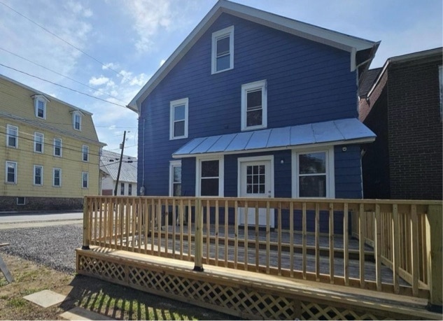 Building Photo - 24 W Houston Ave