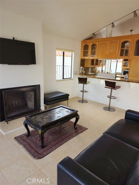 Foto del edificio - 2132 Monterey Blvd