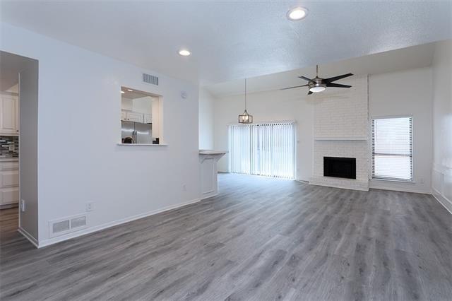 Building Photo - 7450 Holly Hill Dr