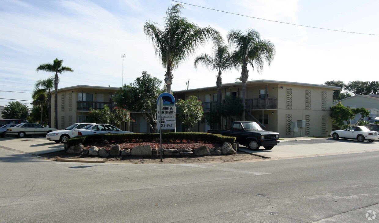 Primary Photo - Manatee Apartments