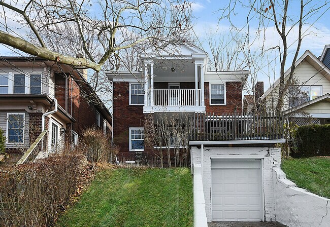 Building Photo - 2309 Tilbury Ave