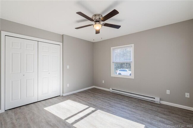 Building Photo - 121 CT-32