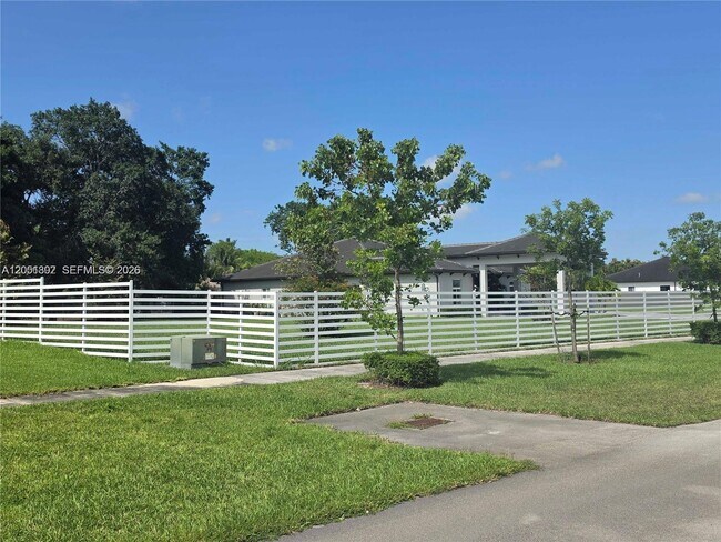 Foto del edificio - 17575 SW 280th St