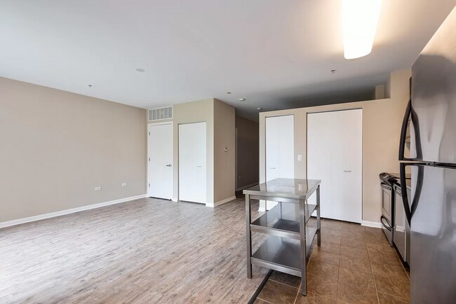 Foto del edificio - 1740 Oak Ave