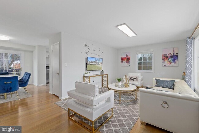 Foto del edificio - 400 Kingsley Rd SW