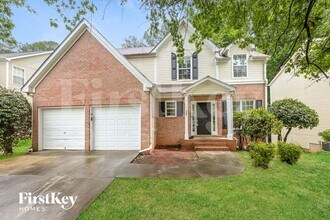 Building Photo - 1577 Silver Ridge Dr SW