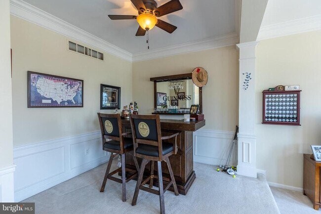 Foto del edificio - 536 E Boxborough Dr