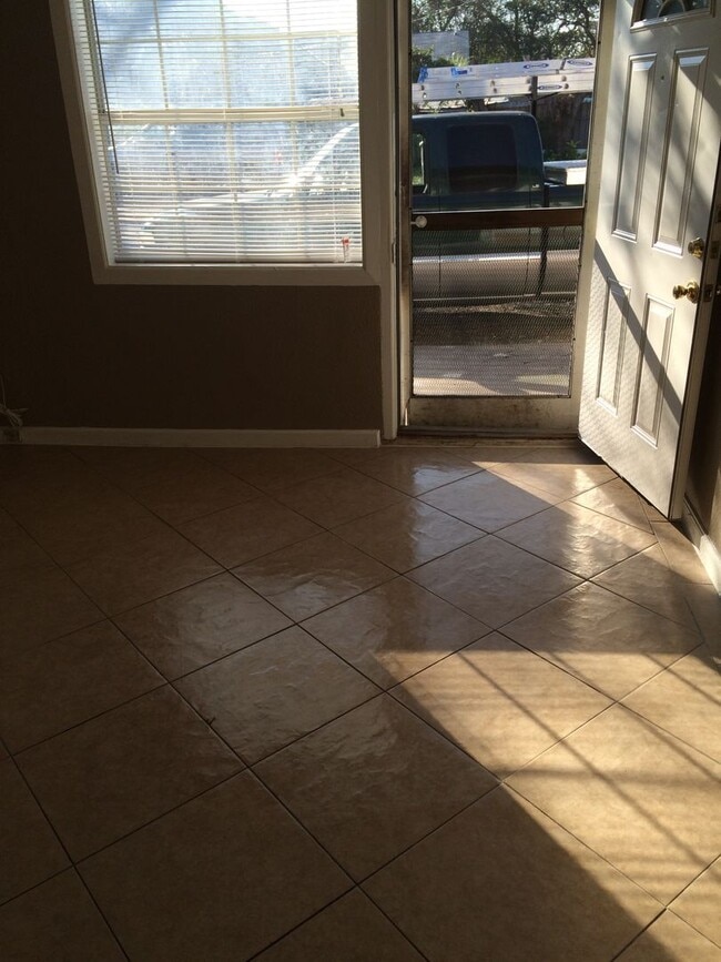 Foto del edificio - 203 Gorman