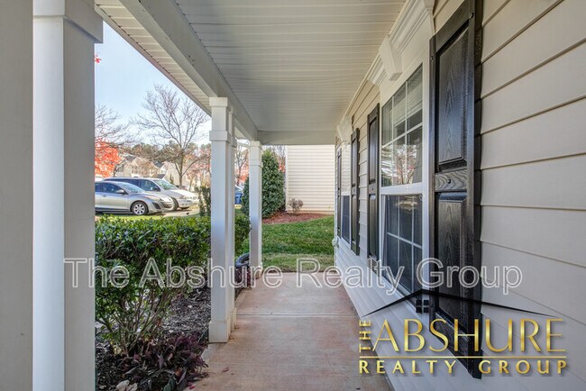 Foto del edificio - 5223 Malik Dr