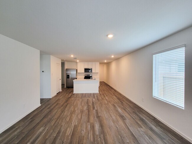 Foto del edificio - 14316 Leafy Willow Dr