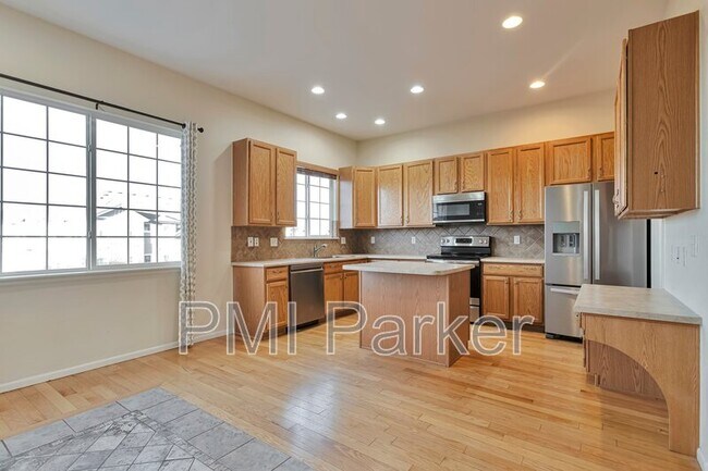 Building Photo - 1508 Royal Troon Dr