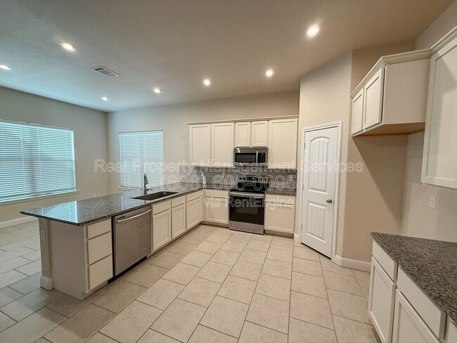 Building Photo - 7115 90th St