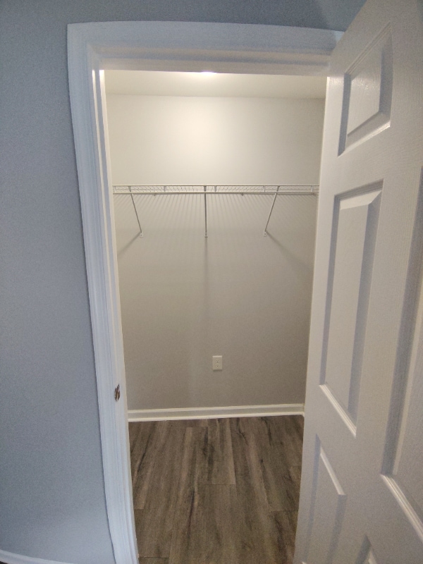 Building Photo - 65 Duiguid Dr