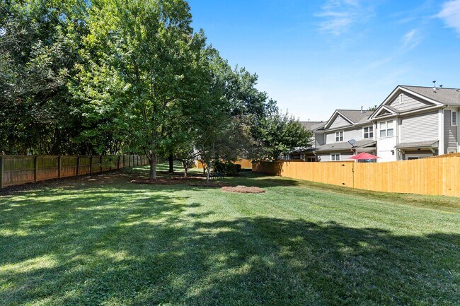 Foto del edificio - COMING SOON! Move-In Ready 3-Bed Home in V...