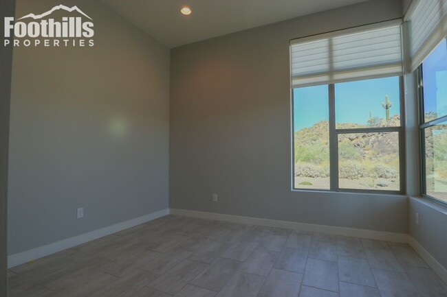 Foto del edificio - Brand New Home in Boulder Canyon