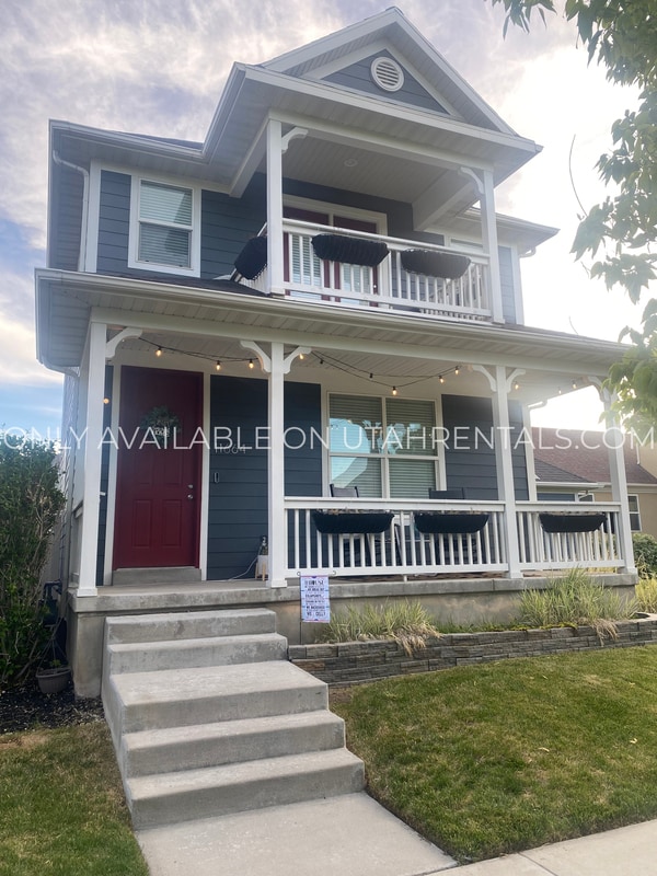 Building Photo - 11664 Bluerock Ave