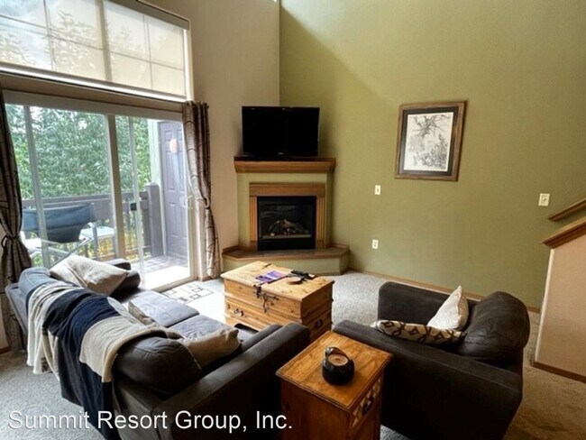 Building Photo - 1 br, 3 bath House - 951 N. Tenmile Dr.  U...