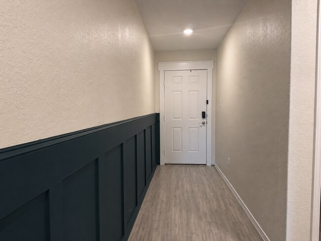 Foto del edificio - Modern Comfort Meets Convenient Living in San Antonio